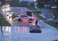 热带风暴黛比给美国东南部带来了创纪录的降雨和洪水风险